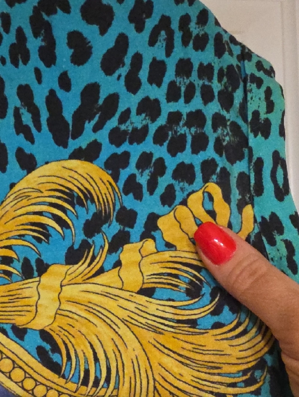 Versace Turquoise, Yellow & Black Baroque Beach Tee T-shirt Top - Picture 2 of 5